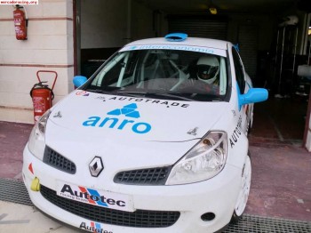 Alquiler clio cup iii de circuitos.