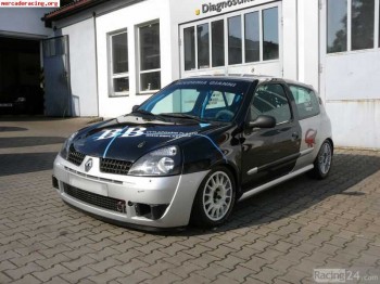 Busco alquilar coche para subida.