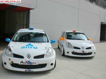 Clio cup iii en alquiler.