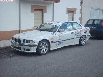 Se alquila bmw 325