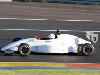 Test formula renault tatuus 1.6 y f3 dallara toyota f306