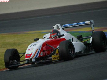 Test f3 dallara-toyota en cheste