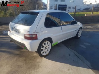 Se alquila citroen saxo gr a