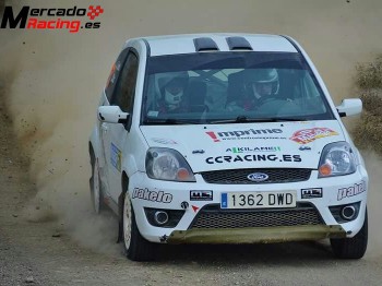 Se alquila ford fiesta r2 con kit de asfalto y tierra