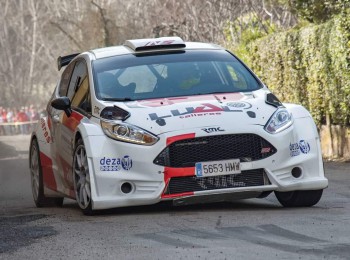 Se alquila ford fiesta n5