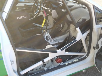 Se alquila ford fiesta r2 atmosférico 