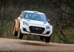 Suzuki swift r4lly s