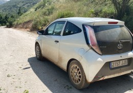 Se alquila toyota aygo copa 