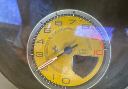 Panel display ferrari f458 italia