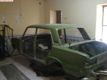 Compro carroceria documentada de seat 124.