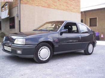 Vendo opel kadett gsi
