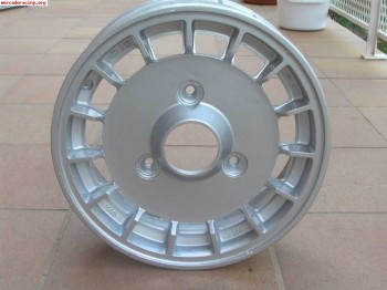 Llantas restauradas renault 5  -250€