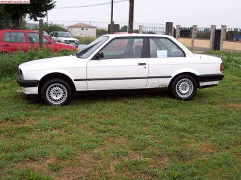 Se vende bom e-30 318 carburacion