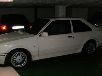 Se vende o se cambia ford escort rs turbo