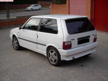 Vendo fiat uno turbo con 185cv  3 . 0 0 0€
