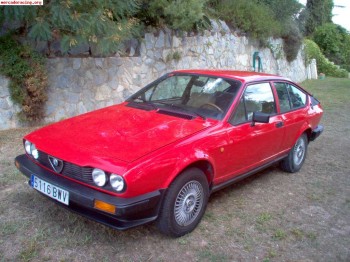 Vendo alfetta gtv2000