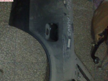 Aleta trasera derecha ford taunus o granada