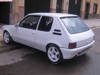 Vendo 205gti mas repuestos