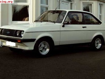 Vendo ford escort rs2000