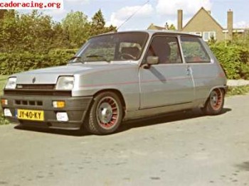 Se vende r5 alpine turbo en muy buen estado