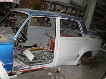 Carroceria de 124 