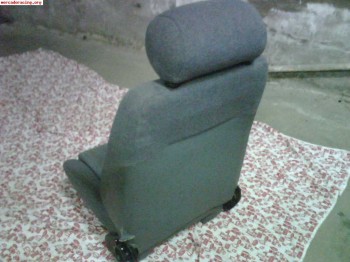 Asientos de xr2 y mueble central de 124