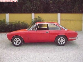 Alfa romeo gt bertone del 75