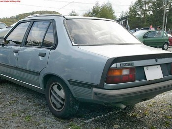 Paragolpes renault 18