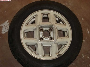 Vendo llantas opel kadett clasico año 82