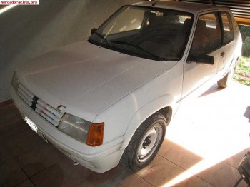 Vendo peugeot 205 rallye para restaurar