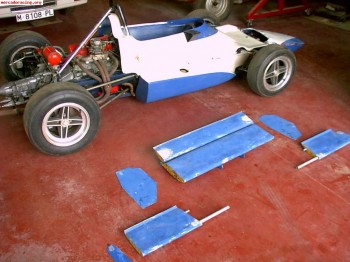 Se compra coche clasico de todo tipo