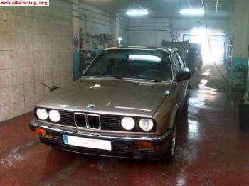 Se vende bmw 320i coupe e30
