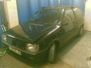 Fiat uno turbo 