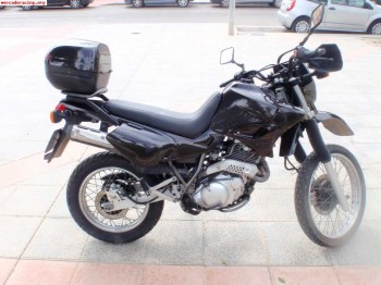 Cambio yamaha xt 600 nov.2002 por coche clasico