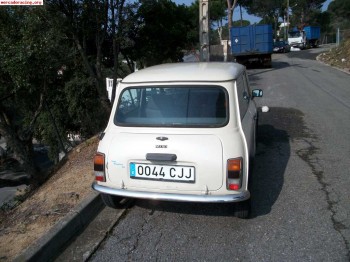 Se vende mini 1000 año 1989
