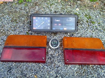 Cuadro y pilotos traseros de r7