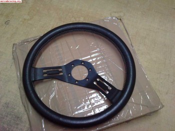 Volante abarth nuevo sin estrenar