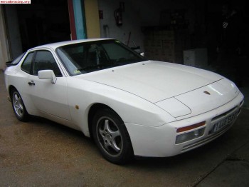 Porsche 944 s2 4500€