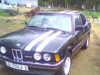 Vendo bmw 320 e21 automatico