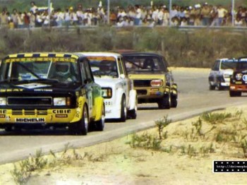 Material seat 131,124 ,132...