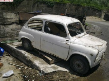 Seat 600  500€