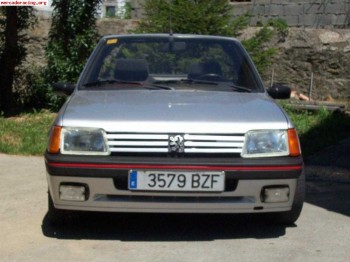Se vend e205 cabrio