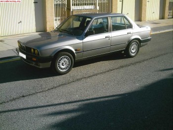Bmw 318 i  e30 1000€