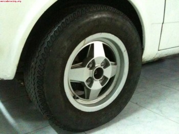 Se venden llantas bwa 13  y targa 14 . seat, fiat, renault, 