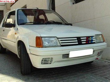 Peugeot 205 rallye 