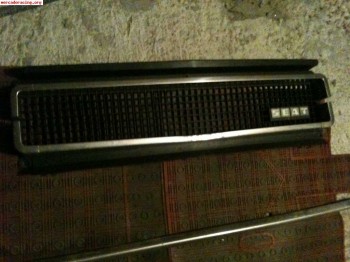 Material seat 124 y seat 127