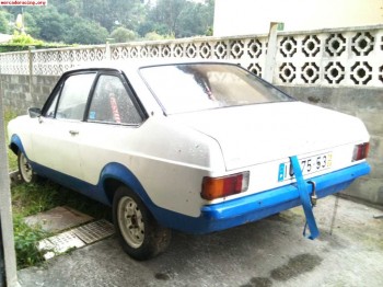 8000 €. ford escort mk2   honda cbr 900 rr 954