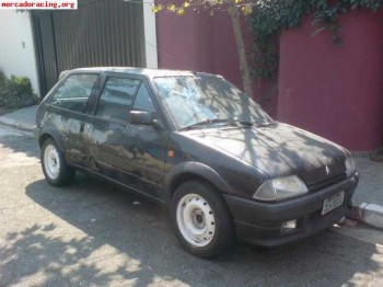 Compro coche con golpe de chapa reparable