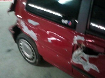 Se vende renault clio 16valvulas con golpe