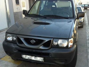 Nissan terrano ii 2.0 · vehículo de ocasión · segunda mano